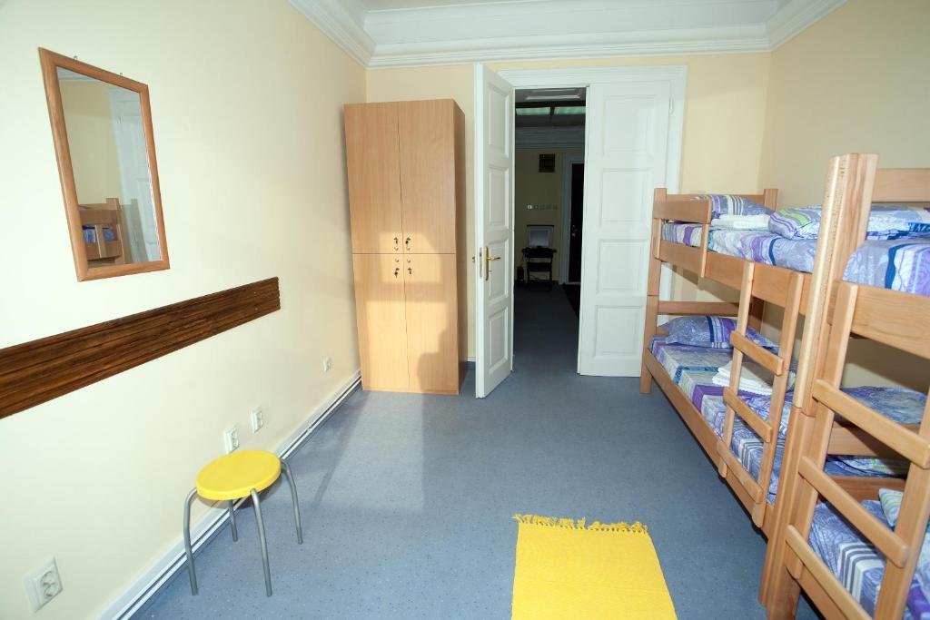 Hostel Parliament Belgrade Room photo